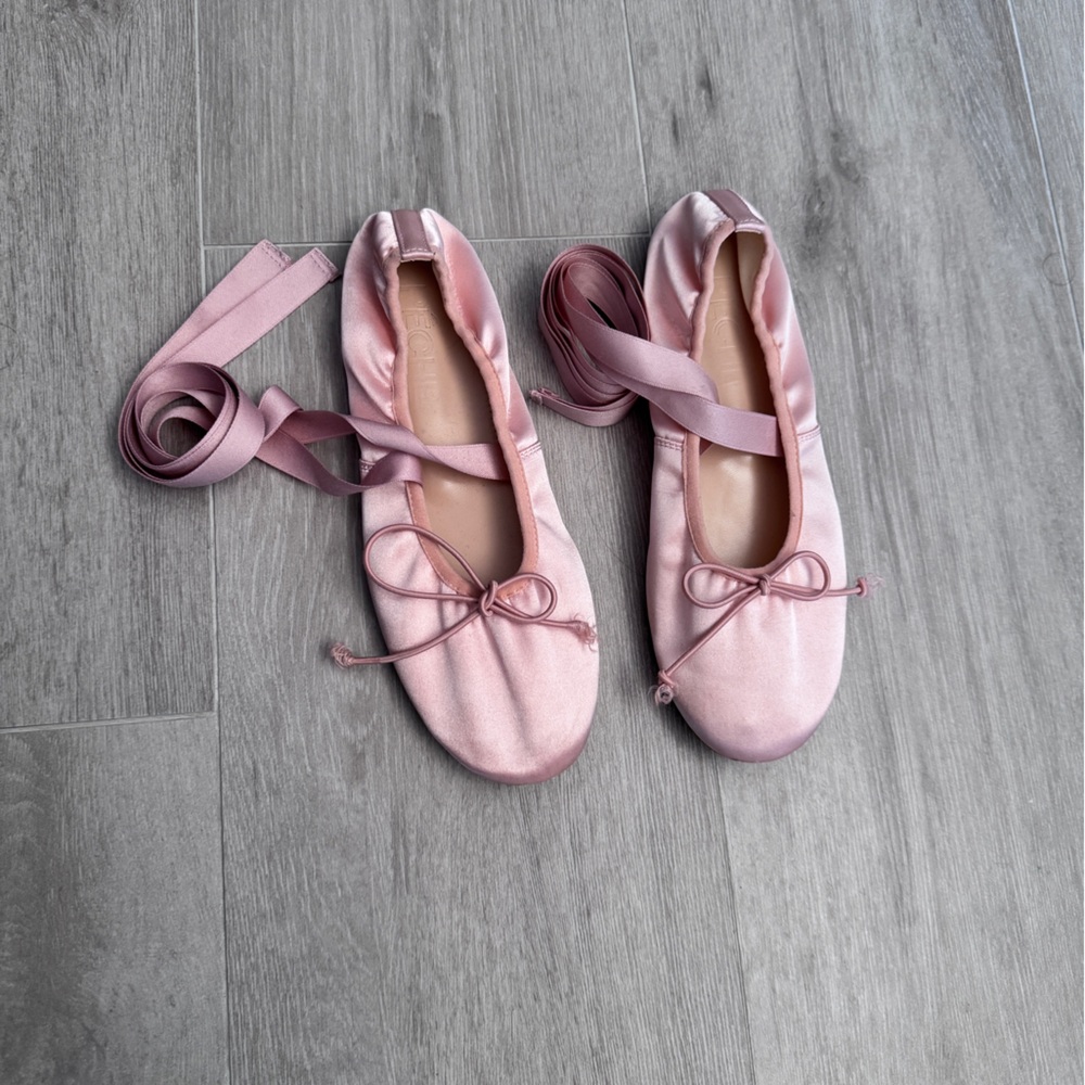 Pêche Pink Satin Shoes